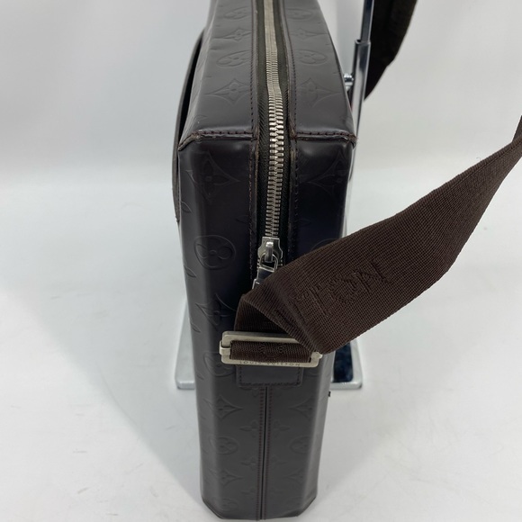 Louis Vuitton Steve Messenger bag - Picture 3 of 14